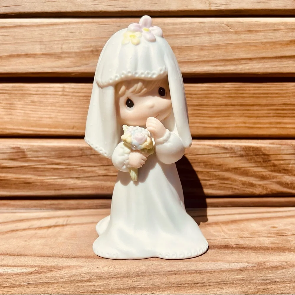 - Precious Moments Bride Figurine! EUC!